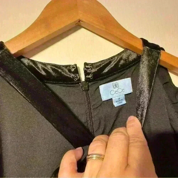 NWT Cece High Neck Ruffle Halter Jumpsuit - Picture 3 of 6